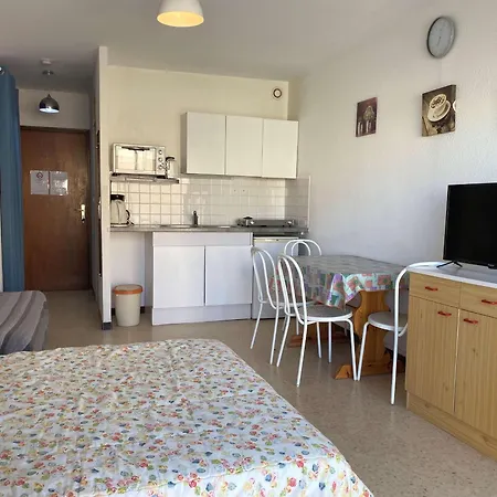 Cosy Avec Balcon, Climatisation, Proche Thermes - - Fr-1-553-99 Apartament